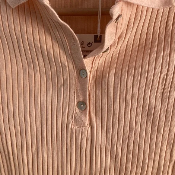 ZARA Ribbed Tshirt - Picture 2 of 5